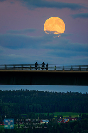 GS_20140613_StrawberryMoon_6797